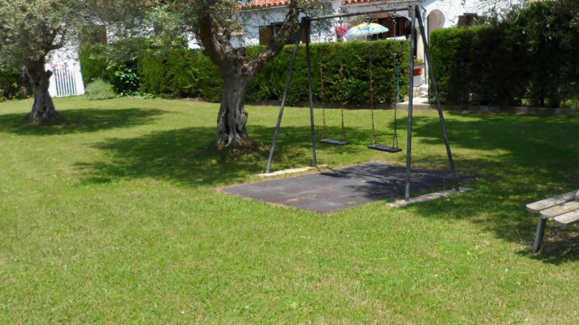 Apartment Ref. Mas Oliva 3: Apartamento Con Piscina Y Aire Acondicionado - Es-325-37 Torroella De Montgri Spain